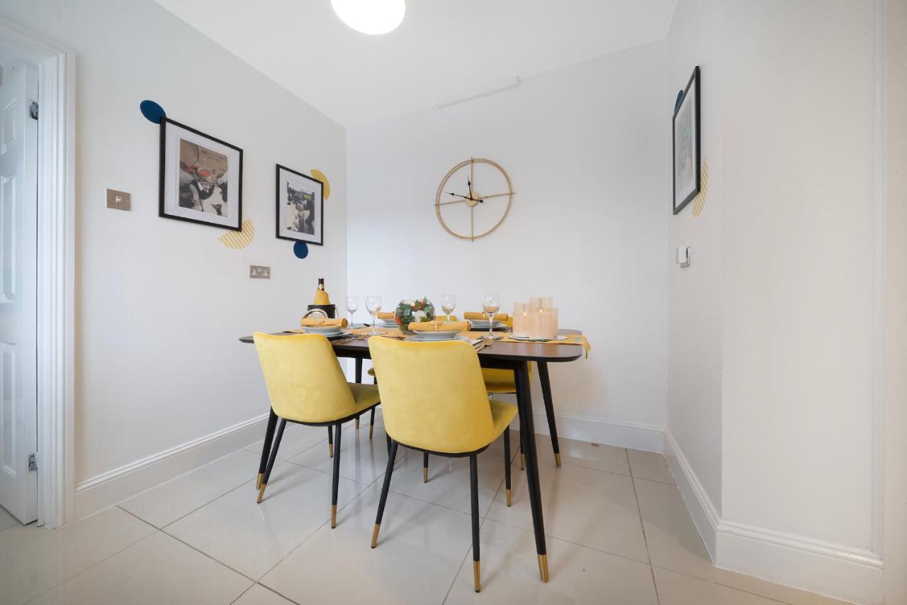 1 Bed House, Free On Street Parking, Central Gloucester Luaran gambar